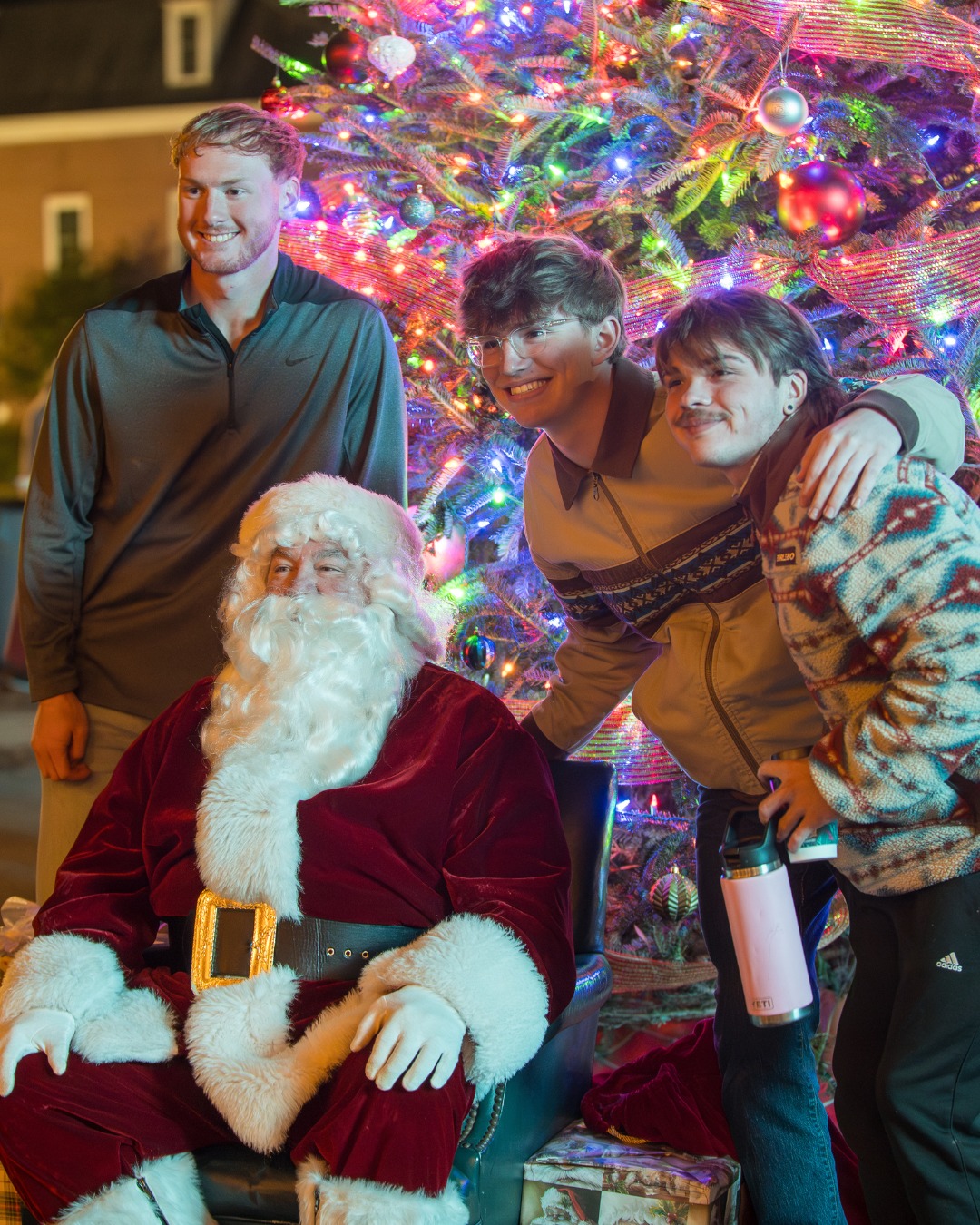 Exams are over today!! 🎉 Enjoy your Christmas break and have a wonderful holiday!
â—¦
â—¦
â—¦
#erskine #upstatesc #duewestsc #erskinealumni #greenvillesc #greenwoodsc #collegelife #campusvibes #collegecampus #collegestudents #collegebound #collegeexperience #collegegoals #studentlife #campusevents #studygram #campusinspo #collegecommunity #campusgoals #campusphotography #collegestudytips #southcarolina #dormlife #simpsonvillesc #columbiasc #collegefootball