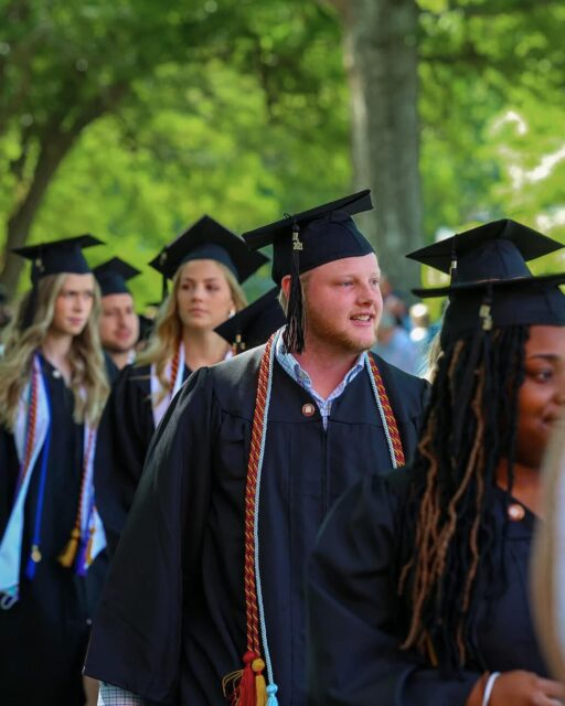 It’s giving…2021 ✨🥰 #throwbackthursday
◦
◦
◦
#erskine #upstatesc #duewestsc #erskinealumni #greenvillesc #greenwoodsc #collegelife #campusvibes #collegecampus #collegestudents #collegebound #collegeexperience #collegegoals #studentlife #campusevents #studygram #campusinspo #collegecommunity #campusgoals #campusphotography #collegestudytips #southcarolina #dormlife #simpsonvillesc #columbiasc #collegefootball