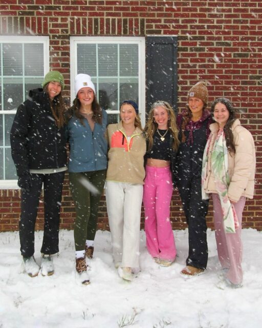 Snow day 🤭❄️
#erskine #upstatesc #duewestsc #erskinealumni #collegelife