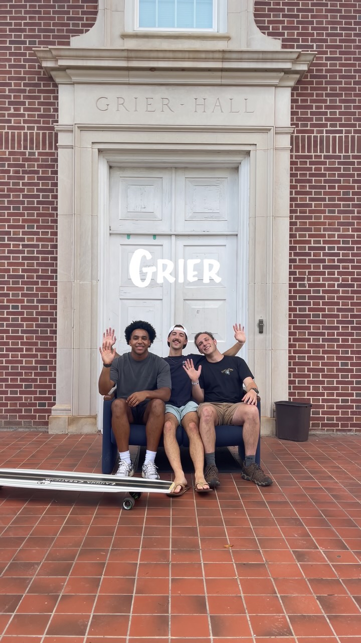 Full House? More like Full Halls. Meet this year’s RAs!