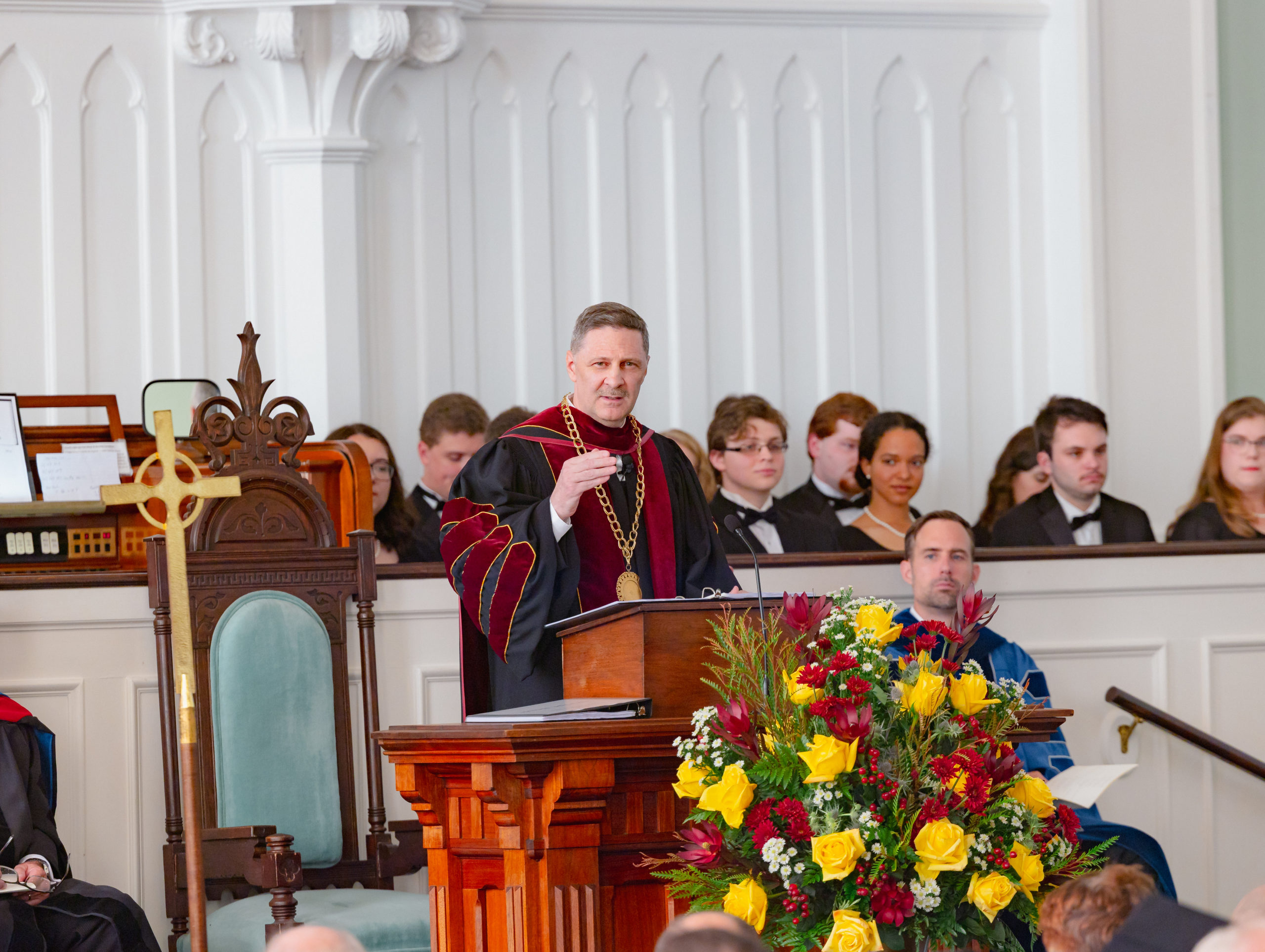 Erskine President Dr. Steve Adamson addressing Erskine faculty, staff, and students at his inauguration