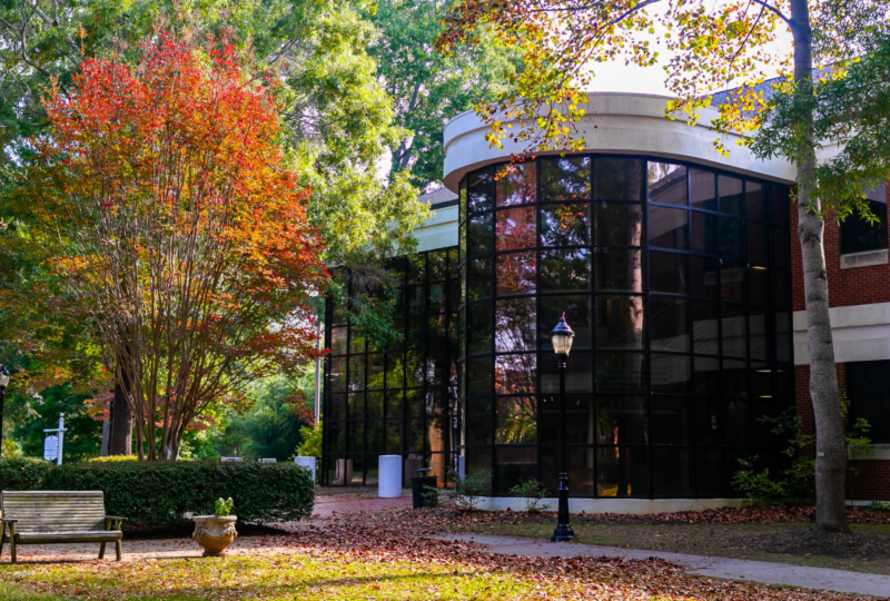 A front on shot of Daniel Moultrie Science Center at Erskine College
