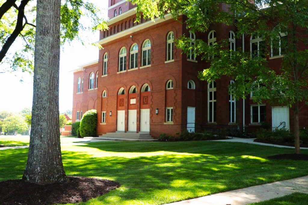 Erskine commencement set for May 9