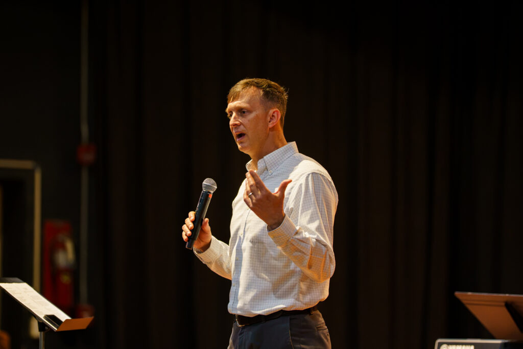 Campus Pastor Drew Arrington speaks at Fleet Fellowship